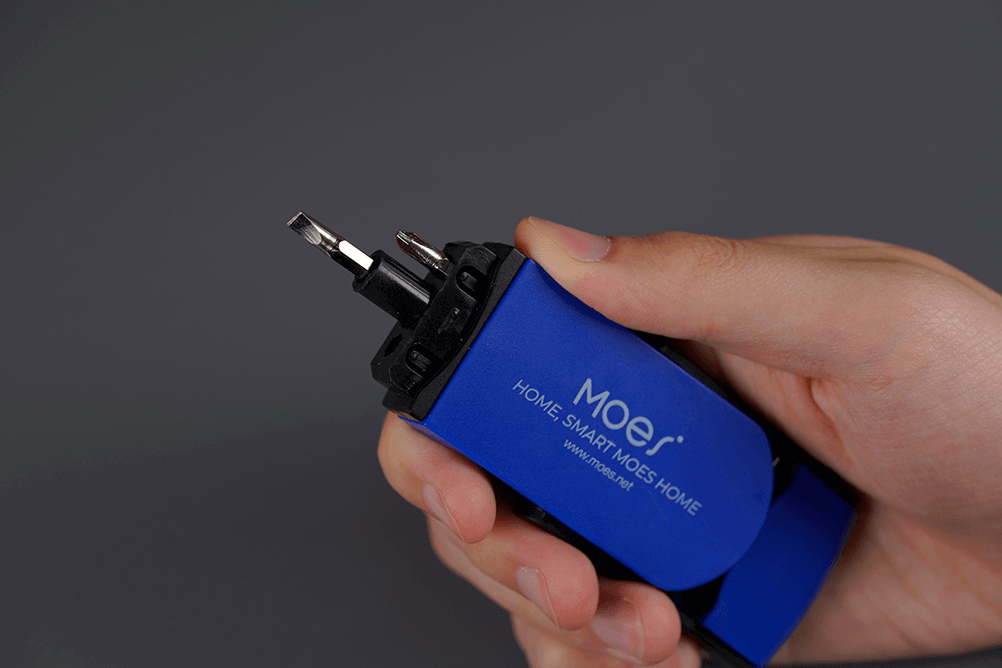 Multi-functional Screwdriver - MOES